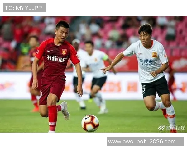 福州业余足球联赛热潮来袭球迷齐聚共庆足球激情盛宴 福州业余足球联赛热潮来袭球迷齐聚共庆足球激情盛宴