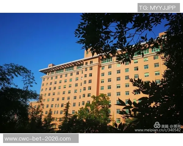 贵州足球主教练带领球队重塑辉煌展望未来发展新篇章