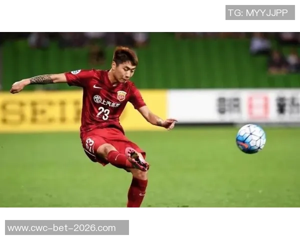 足球场上的意外瞬间那些让人哭笑不得的尴尬进球回顾 足球场上的意外瞬间那些让人哭笑不得的尴尬进球回顾