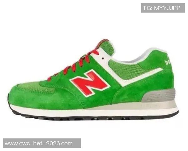 莫雷拉足球鞋TF带你领略无与伦比的场上表现与舒适体验